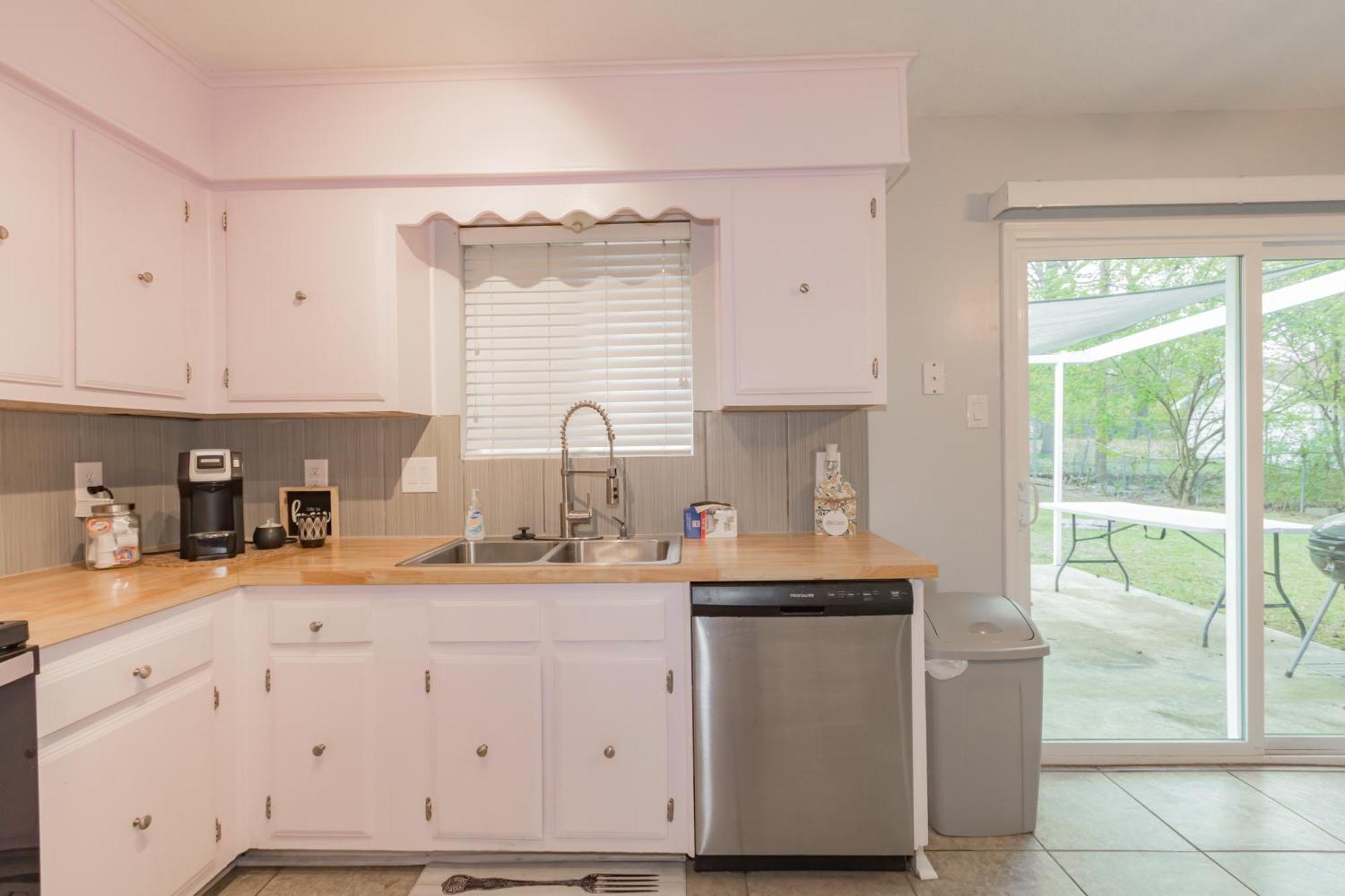 Cheerful 3 Bedroom 2Ba Home In Great Neighborhood! Джэксонвилл Экстерьер фото